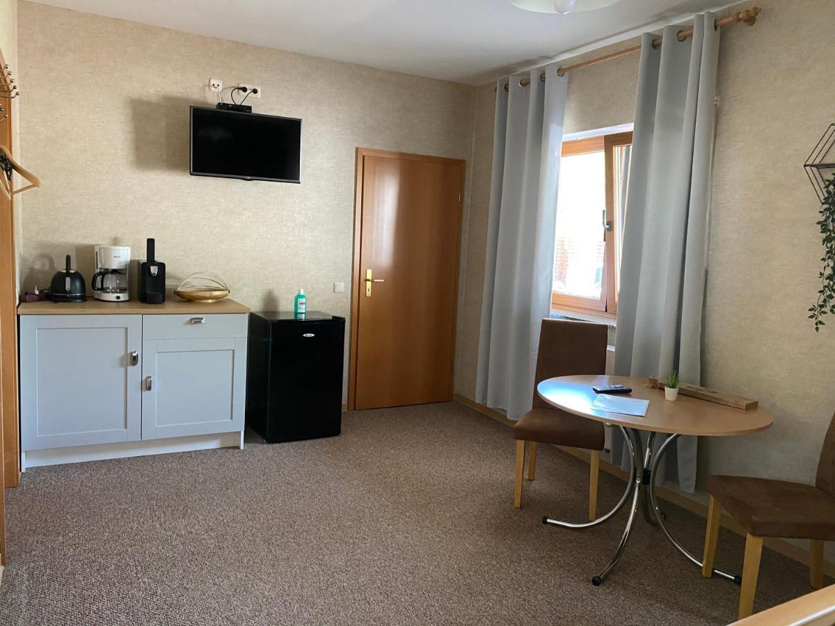 Rooms4Ring Privatzimmer Am Nurburgring Quiddelbach Kültér fotó
