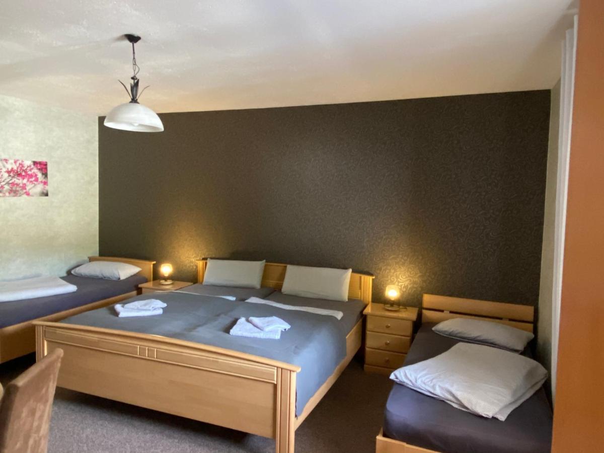 Rooms4Ring Privatzimmer Am Nurburgring Quiddelbach Kültér fotó